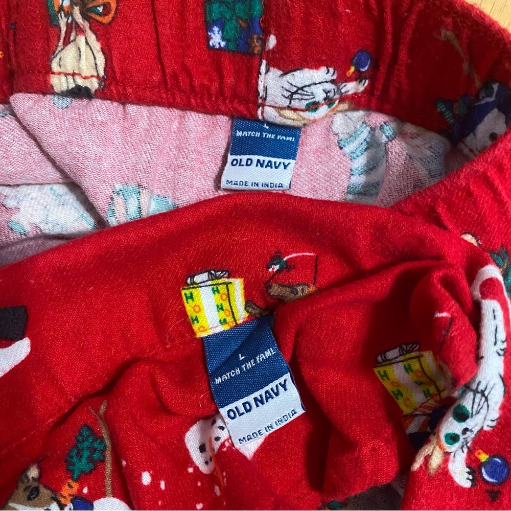 Old Navy Red Adult large Christmas Pajama Set with cat & dog Print - Picture 3 of 3